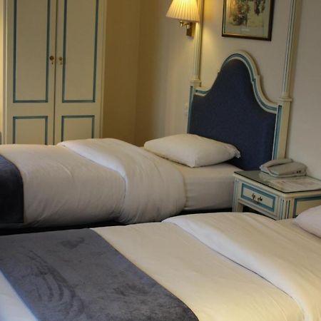 Richmond Inn Hotel מראה חיצוני תמונה