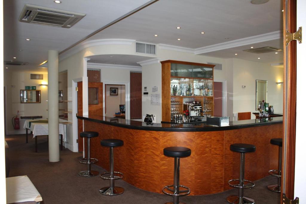Richmond Inn Hotel מראה חיצוני תמונה