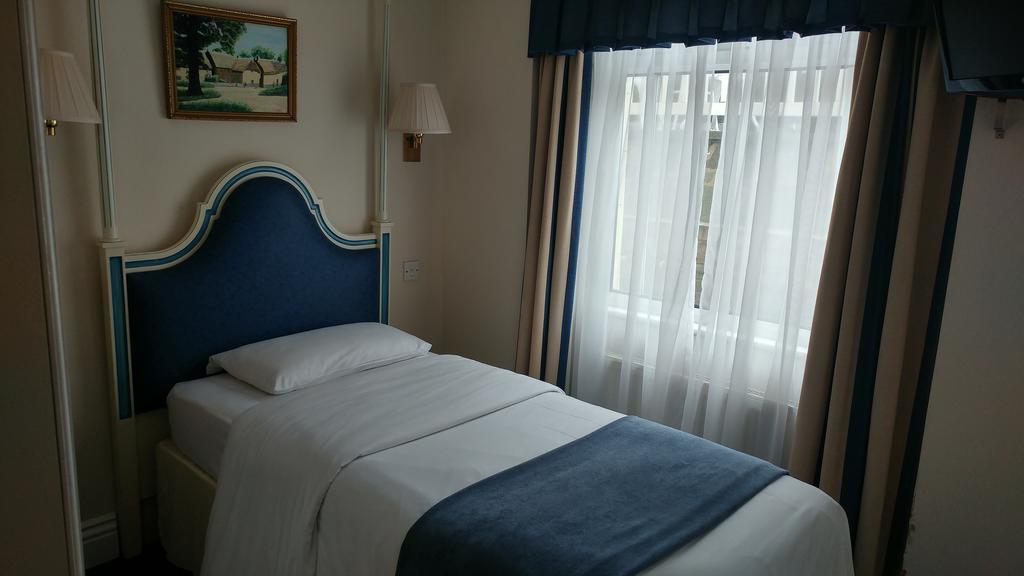 Richmond Inn Hotel מראה חיצוני תמונה